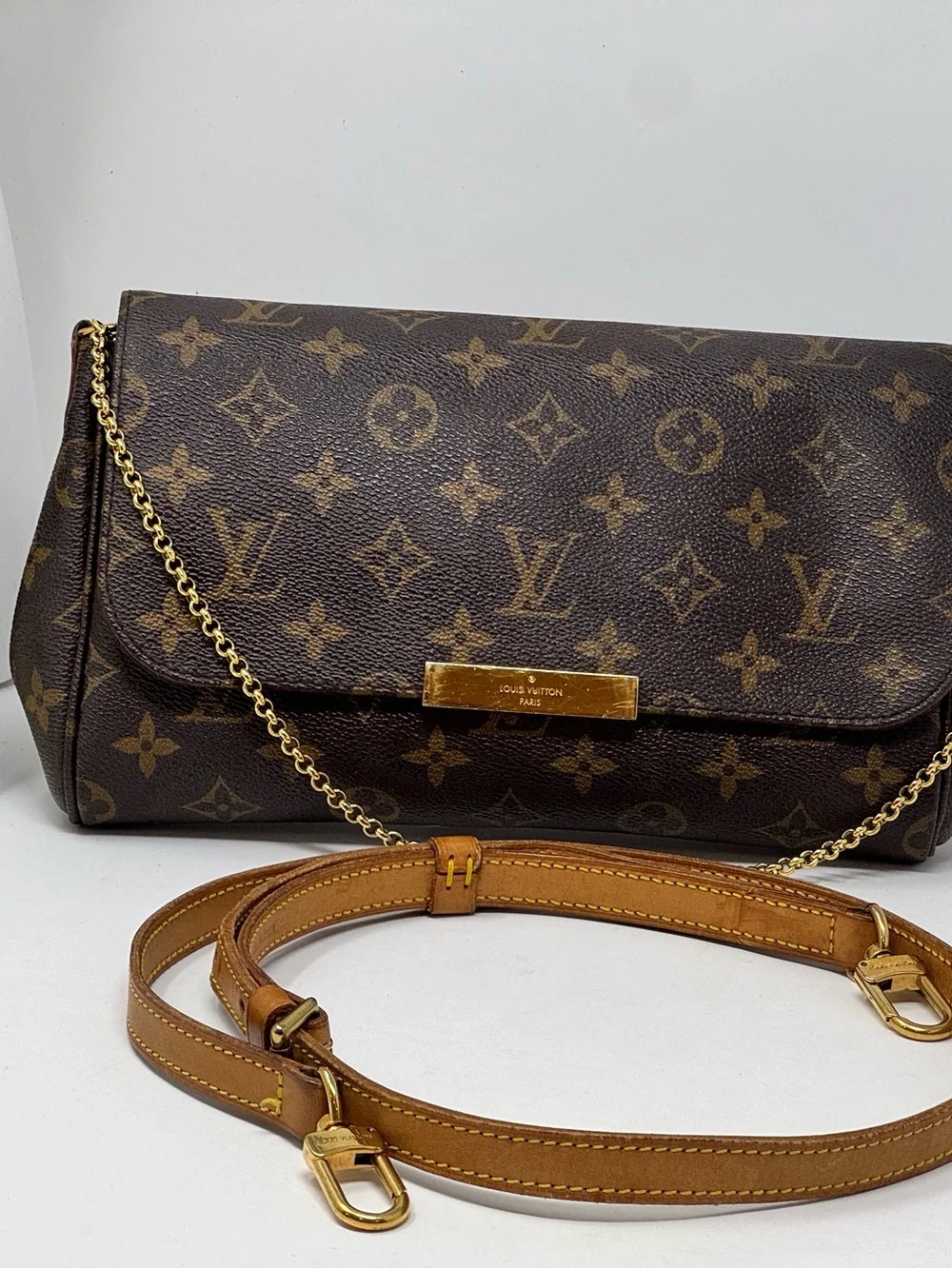 💯Authentic LOUIS VUITTON preloved Monogram Favorite MM crossbody Bag